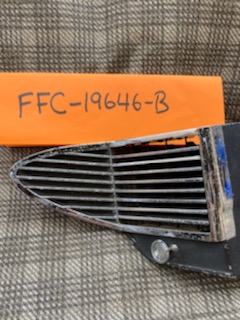 Dash Face Chrome, Driver Front Seat Position AC Vent