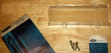 Cornering Lens, Front Marker Light Lens Passenger Side NOS